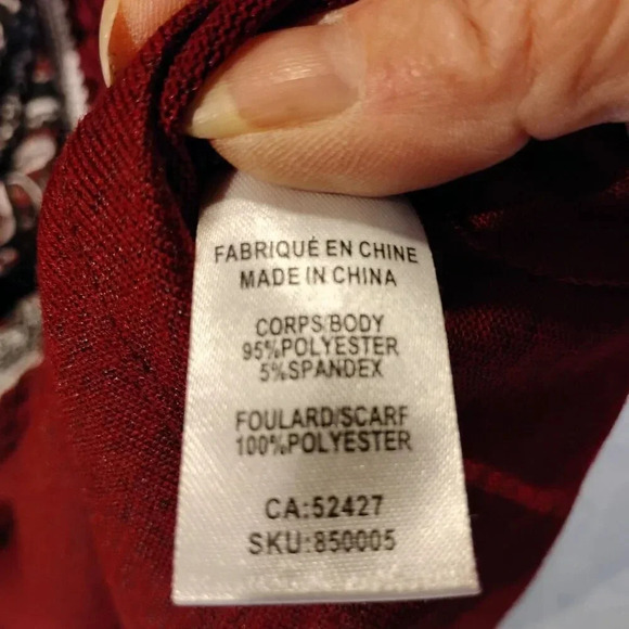 Women's  Burgundy Long Sleeve Blouse w/Detachable Fringed Scarf CK MEASUREMENTS - Picture 7 of 10